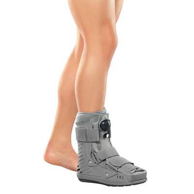 Orteza stopowo-goleniowa - krótki but pneumatyczny- zintegrowany system powietrzny, antypoślizgowa podeszwa (MEDI protect.CAT Walker short)