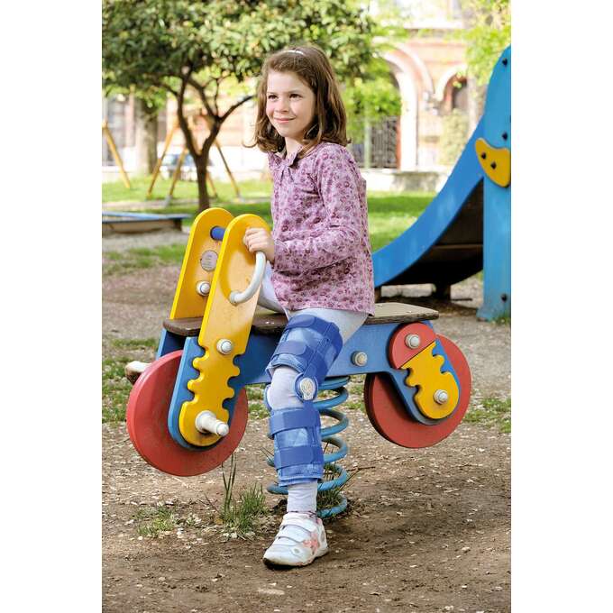 Dziecięca orteza kolana z funkcją unieruchamiania do leczenia złamań - pooperacyjna szyna z regulacją kąta zgięcia i wyprostu, kontrolowana mobilizacja (Medi ROM Kidz)